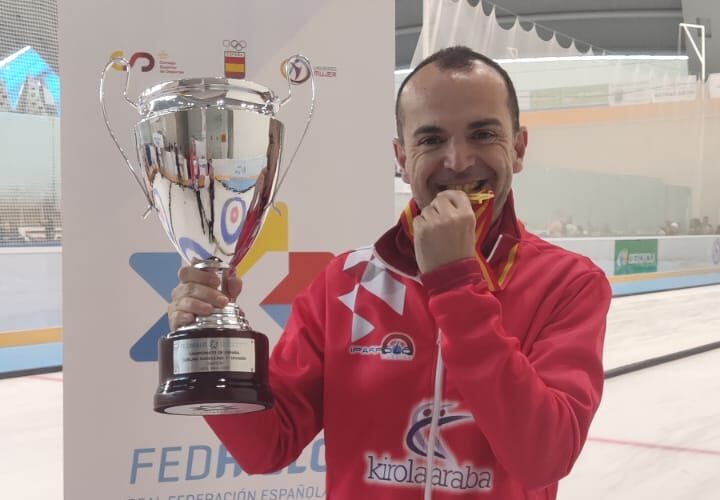 Victor Mirete, campeón de España de curling 2023
